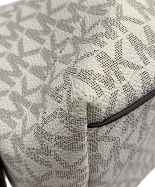 MICHAEL KORS（マイケル・コース）MICHAEL KORS (マイケル・コース) チェーンショルダーバッグ アイボリー×ブラウンの古着・服飾アイテム