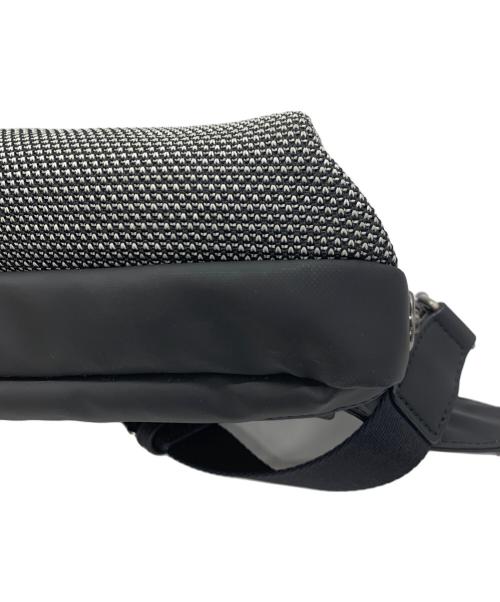 Artphere（アートフィアー）ARTPHERE (アートフィアー) ショルダーバッグ ブラック×グレーの古着・服飾アイテム