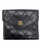 CHANELシャネル）の古着「2つ折り財布」｜ブラック
