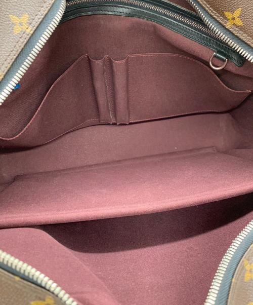 LOUIS VUITTON（ルイ ヴィトン）LOUIS VUITTON (ルイ ヴィトン) ポルトドキュマン・ヴォワヤージュGM ブラウンの古着・服飾アイテム