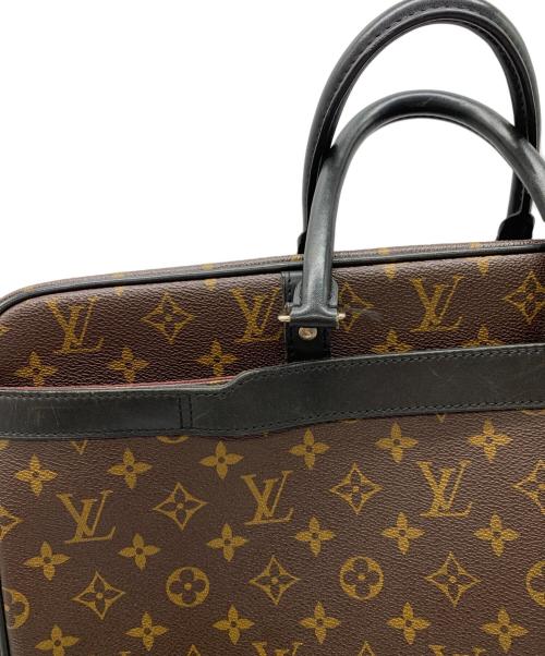 LOUIS VUITTON（ルイ ヴィトン）LOUIS VUITTON (ルイ ヴィトン) ポルトドキュマン・ヴォワヤージュGM ブラウンの古着・服飾アイテム