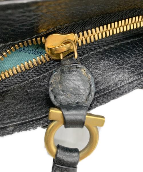 Salvatore Ferragamo（サルヴァトーレ フェラガモ）Salvatore Ferragamo (サルヴァトーレ フェラガモ) ハンドバッグ ブラックの古着・服飾アイテム