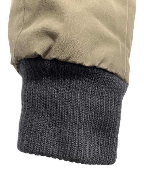 CANADA GOOSE（カナダグース）CANADA GOOSE (カナダグース) ダウンジャケット ブラウン サイズ:Sの古着・服飾アイテム