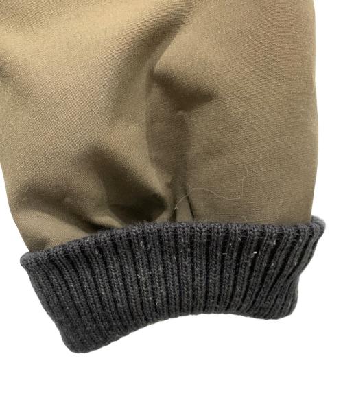 CANADA GOOSE（カナダグース）CANADA GOOSE (カナダグース) ダウンジャケット ブラウン サイズ:Sの古着・服飾アイテム