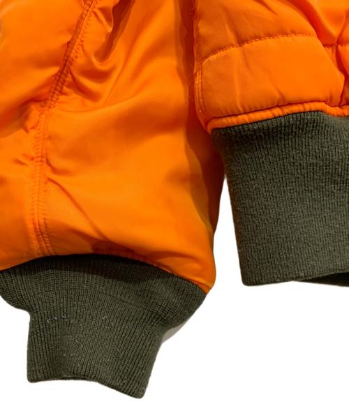 ALPHA INDUSTRIES（アルファインダストリーズ）ALPHA INDUSTRIES (アルファインダストリーズ) フライトジャケット オリーブ サイズ:XLの古着・服飾アイテム