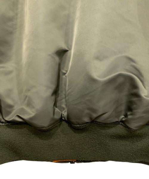 ALPHA INDUSTRIES（アルファインダストリーズ）ALPHA INDUSTRIES (アルファインダストリーズ) フライトジャケット オリーブ サイズ:XLの古着・服飾アイテム