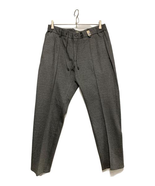 CUCITO IN FIRENZE（クチート イン フィレンツェ）CUCITO IN FIRENZE (クチート イン フィレンツェ) スウェットパンツ グレー サイズ:48 未使用品の古着・服飾アイテム