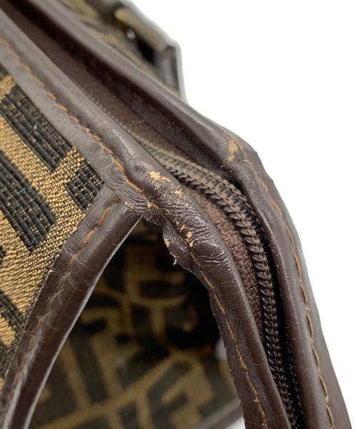 FENDI（フェンディ）FENDI (フェンディ) ハンドバッグ ブラウンの古着・服飾アイテム