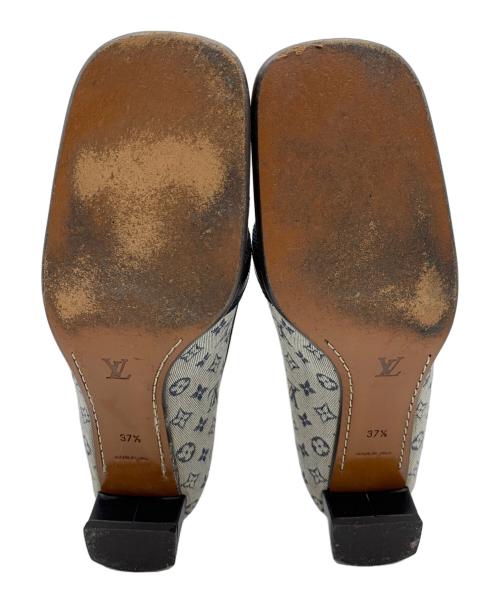LOUIS VUITTON（ルイ ヴィトン）LOUIS VUITTON (ルイ ヴィトン) チャンキーヒール グレー サイズ:37　1/2の古着・服飾アイテム