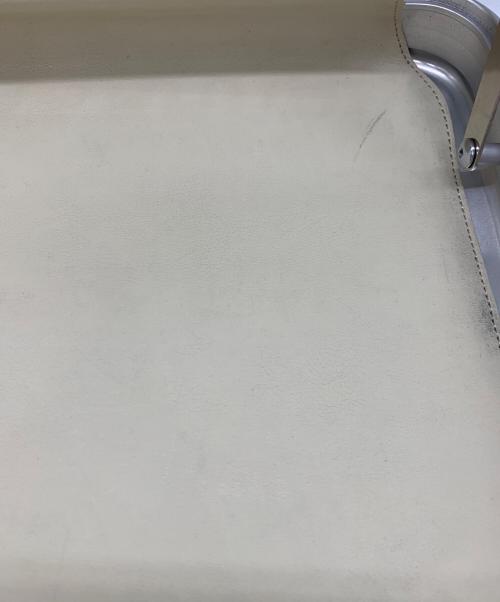 ZERO HALLIBURTON（ゼロ ハリバートン）ZERO HALLIBURTON (ゼロ ハリバートン) ミニアタッシュケース シルバーの古着・服飾アイテム