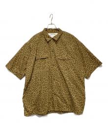 BURLAP OUTFITTER（バーラップアウトフィッター）の古着「ナイロンジャケット」｜ブラウン