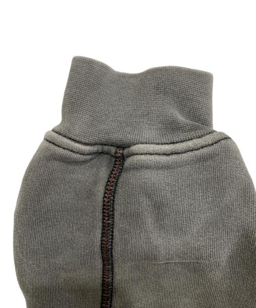 DIESEL（ディーゼル）DIESEL (ディーゼル) プルオーバーパーカー グレー サイズ:Mの古着・服飾アイテム