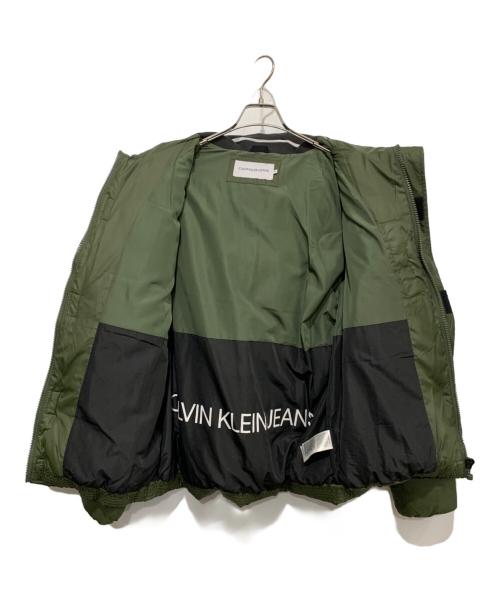 Calvin Klein Jeans（カルバンクラインジーンズ）Calvin Klein Jeans (カルバンクラインジーンズ) ダウンジャケット カーキ サイズ:Mの古着・服飾アイテム