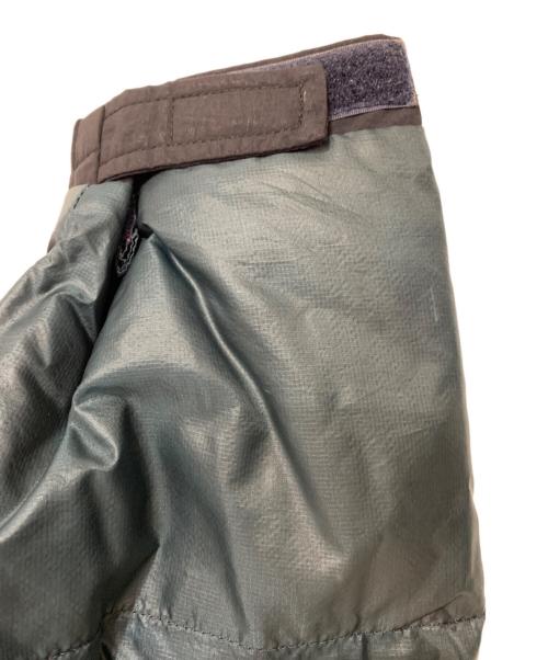 THE NORTH FACE（ザ ノース フェイス）THE NORTH FACE (ザ ノース フェイス) ダウンジャケット グレー×レッド サイズ:Lの古着・服飾アイテム