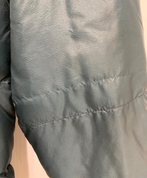 THE NORTH FACE（ザ ノース フェイス）THE NORTH FACE (ザ ノース フェイス) ダウンジャケット グレー×レッド サイズ:Lの古着・服飾アイテム