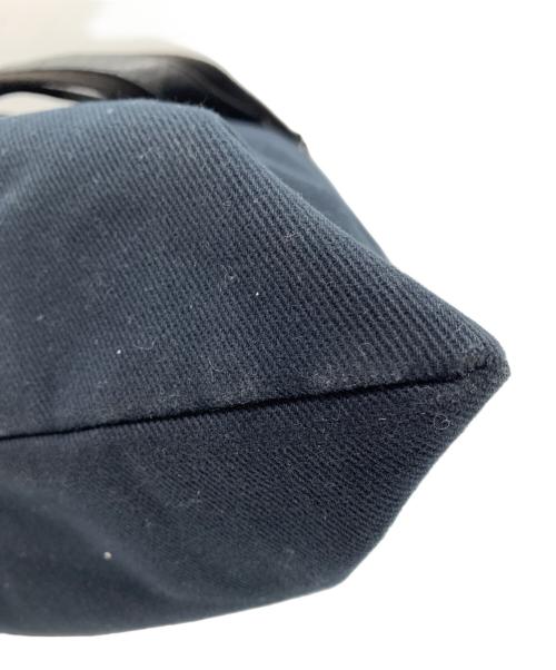 Yves Saint Laurent（イヴサンローラン）Yves Saint Laurent (イヴサンローラン) トートバッグ ブラックの古着・服飾アイテム