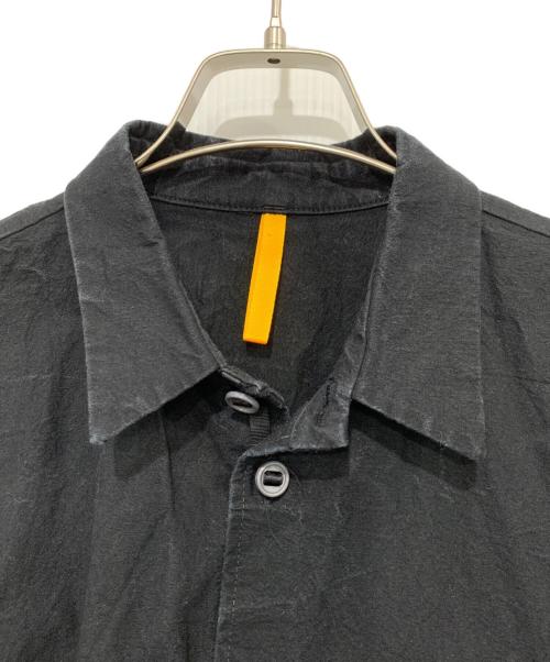 man-tle（マントル）MAN-TLE (マントル) 長袖シャツ ブラック サイズ:Mの古着・服飾アイテム