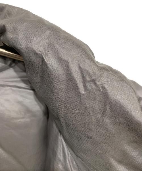 THE NORTH FACE（ザ ノース フェイス）THE NORTH FACE (ザ ノース フェイス) ダウンジャケット グレー サイズ:XLの古着・服飾アイテム