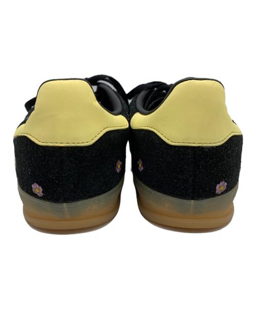 adidas（アディダス）adidas (アディダス) スニーカー ブラック×イエロー サイズ:24.5㎝の古着・服飾アイテム