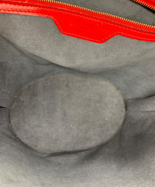 LOUIS VUITTON（ルイ ヴィトン）LOUIS VUITTON (ルイ ヴィトン) ハンドバッグ レッドの古着・服飾アイテム