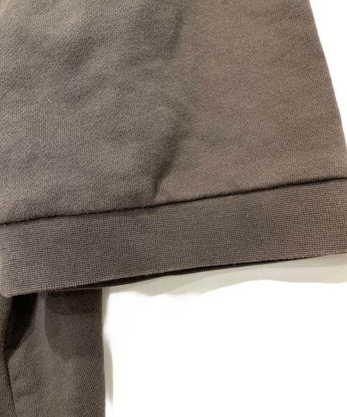 FOG ESSENTIALS（フィアオブゴッド エッセンシャル）FOG ESSENTIALS (フィアオブゴッド エッセンシャル) Tシャツ ブラウン サイズ:XXLの古着・服飾アイテム