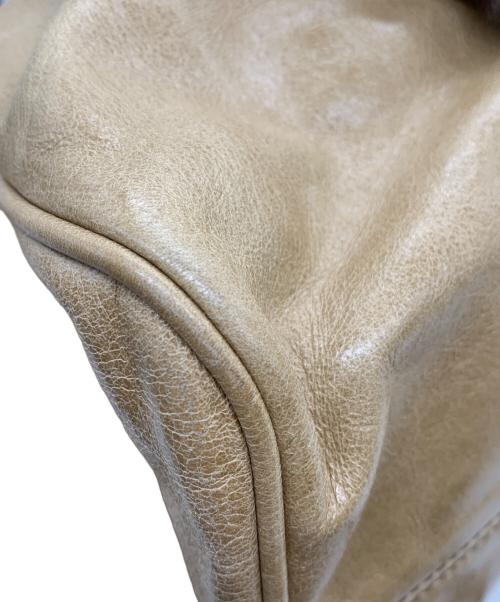 MIU MIU（ミュウミュウ）MIU MIU (ミュウミュウ) 2WAYバッグ ベージュの古着・服飾アイテム