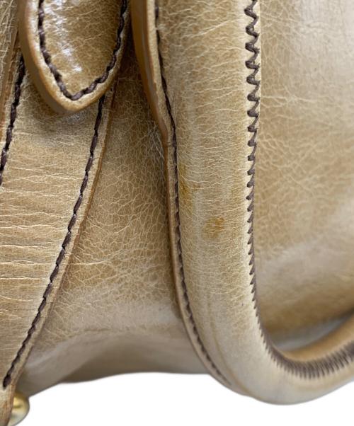 MIU MIU（ミュウミュウ）MIU MIU (ミュウミュウ) 2WAYバッグ ベージュの古着・服飾アイテム