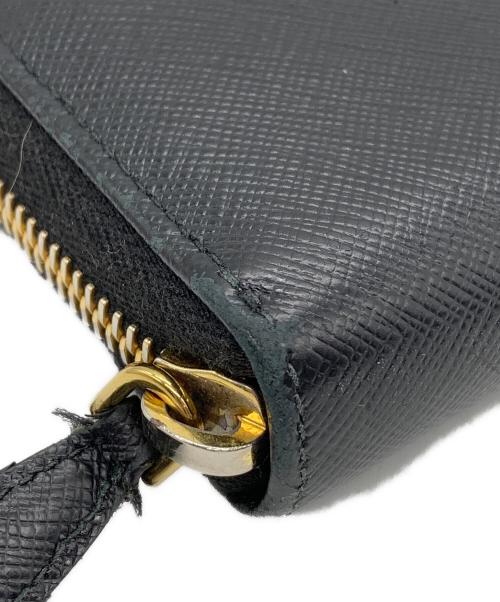 PRADA（プラダ）PRADA (プラダ) ラウンドファスナー長財布 ブラックの古着・服飾アイテム