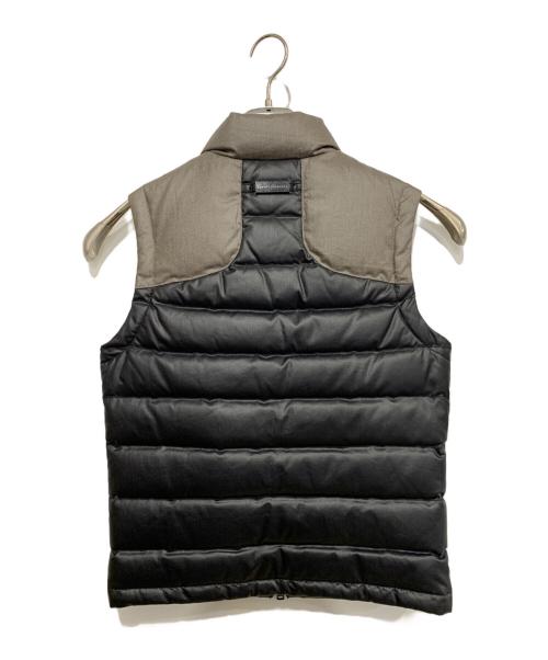 ARMANI EXCHANGE（アルマーニ エクスチェンジ）ARMANI EXCHANGE (アルマーニ エクスチェンジ) ダウンベスト ブラック サイズ:XSの古着・服飾アイテム