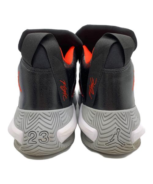 NIKE（ナイキ）NIKE (ナイキ) ハイカットスニーカー レッド×ブラック サイズ:27㎝の古着・服飾アイテム