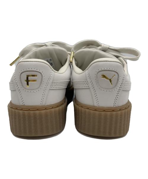 PUMA（プーマ）PUMA (プーマ) CREEPER PHATTY NUBUCK ホワイト サイズ:22.5㎝の古着・服飾アイテム