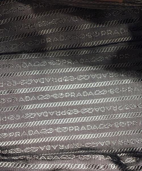 PRADA（プラダ）PRADA (プラダ) トートバッグ ブラウンの古着・服飾アイテム