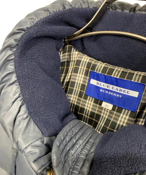 BURBERRY BLUE LABEL（バーバリー ブルー レーベル）BURBERRY BLUE LABEL (バーバリーロンドンブルーレーベル) ダウンジャケット ネイビー サイズ:Mの古着・服飾アイテム