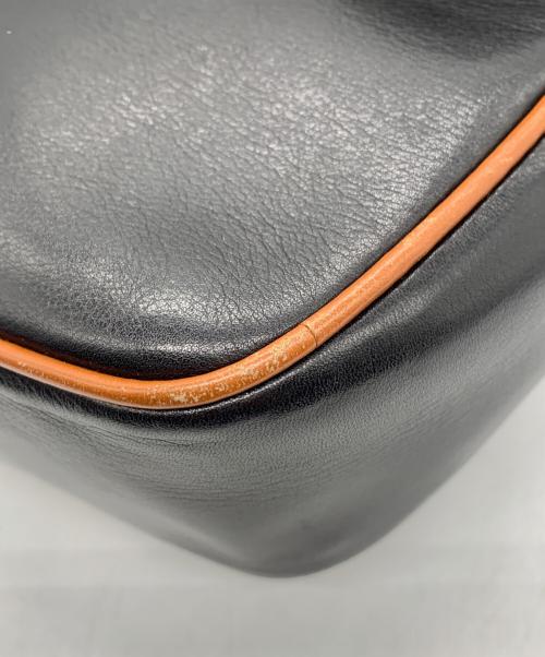 CELINE（セリーヌ）CELINE (セリーヌ) ショルダーバッグ ブラック×ブラウンの古着・服飾アイテム
