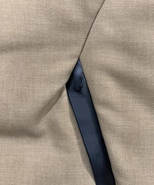 BEAUTY&YOUTH（ビューティーアンドユース）BEAUTY&YOUTH (ビューティーアンドユース) ダウンジャケット ベージュ サイズ:Lの古着・服飾アイテム