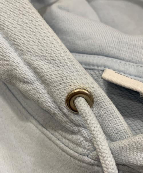 maison kitsune（メゾンキツネ）MAISON KITSUNE (メゾンキツネ) プルオーバーパーカー ブルー サイズ:XLの古着・服飾アイテム