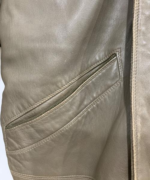 GIANNI VERSACE（ジャンニ・ヴェルサーチ）GIANNI VERSACE (ジャンニ・ヴェルサーチ) レザージャケット オリーブ サイズ:44の古着・服飾アイテム