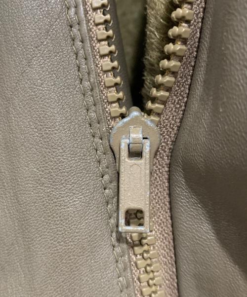 GIANNI VERSACE（ジャンニ・ヴェルサーチ）GIANNI VERSACE (ジャンニ・ヴェルサーチ) レザージャケット オリーブ サイズ:44の古着・服飾アイテム