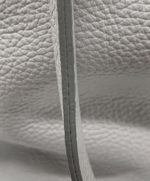 IACUCCI（イアクッチ）IACUCCI (イアクッチ) トートバッグ ライトグレーの古着・服飾アイテム