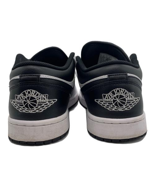 NIKE（ナイキ）NIKE (ナイキ) スニーカー ホワイト×ブラック サイズ:29㎝の古着・服飾アイテム