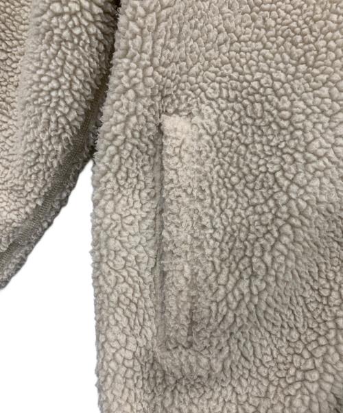 Patagonia（パタゴニア）Patagonia (パタゴニア) リバーシブルレディフレディフーディ ホワイト×ネイビー サイズ:XXLの古着・服飾アイテム