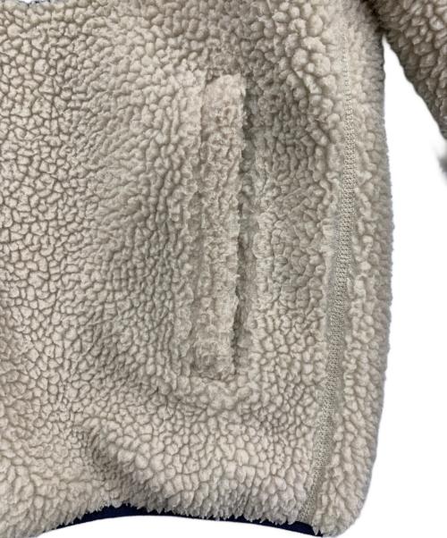 Patagonia（パタゴニア）Patagonia (パタゴニア) リバーシブルレディフレディフーディ ホワイト×ネイビー サイズ:XXLの古着・服飾アイテム