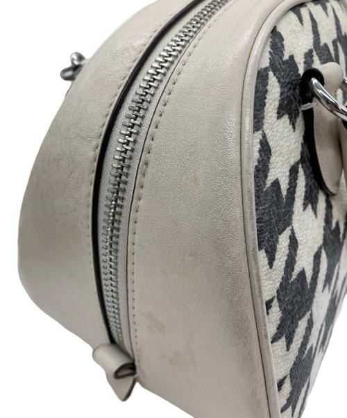 COACH（コーチ）COACH (コーチ) ショルダーバッグ アイボリーの古着・服飾アイテム