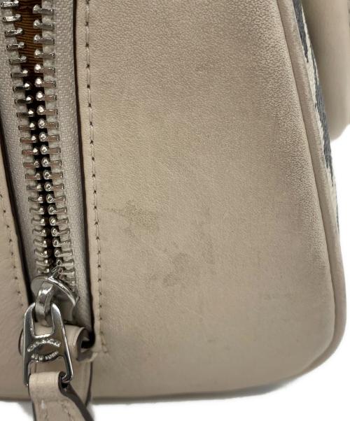 COACH（コーチ）COACH (コーチ) ショルダーバッグ アイボリーの古着・服飾アイテム