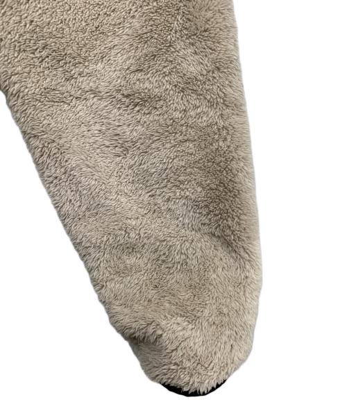 EMPORIO ARMANI（エンポリオ アルマーニ）EMPORIO ARMANI (エンポリオ アルマーニ) フリースジャケット ベージュ サイズ:3XLの古着・服飾アイテム