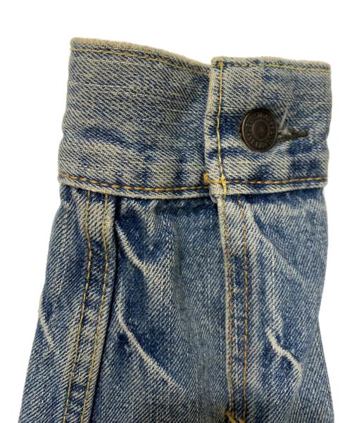 LEVI'S（リーバイス）LEVI'S (リーバイス) トラッカーデニムジャケット インディゴ サイズ:Mの古着・服飾アイテム