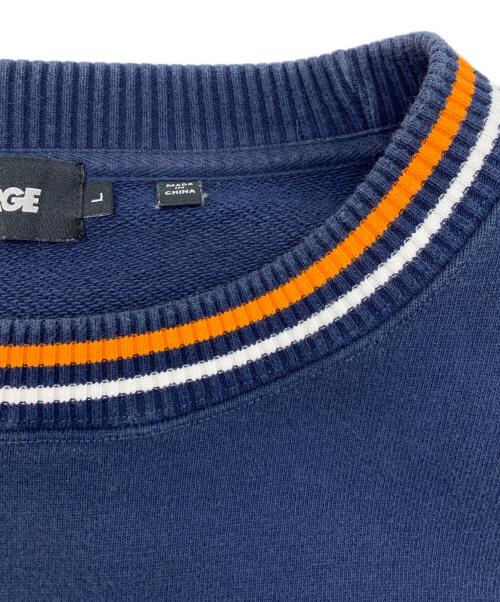 X-LARGE（エクストララージ）X-LARGE (エクストララージ) TRIPED SLEEVE TEAM LOGO CREWNECK SWEAT ネイビー サイズ:Lの古着・服飾アイテム