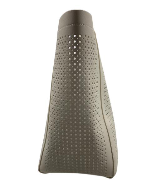 1piu1uguale3（ウノピュウノウグァーレトレ）1piu1uguale3 (ウノピュウノウグァーレトレ) パンチングトートバッグ アイボリーの古着・服飾アイテム