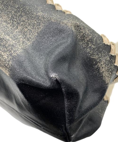 BOTTEGA VENETA（ボッテガベネタ）BOTTEGA VENETA (ボッテガベネタ) ハンドバッグ アイボリーの古着・服飾アイテム