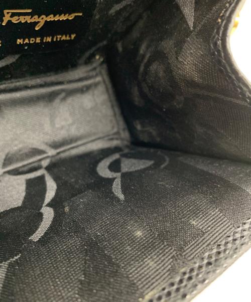 Salvatore Ferragamo（サルヴァトーレ フェラガモ）Salvatore Ferragamo (サルヴァトーレ フェラガモ) チェーンショルダーバッグ ブラックの古着・服飾アイテム